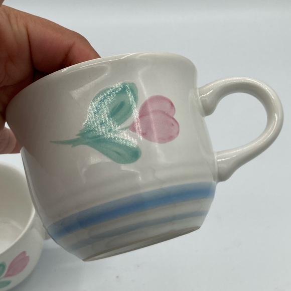 2 Cup Internatonal table works stone ware made Thailand - Picture 3 of 10